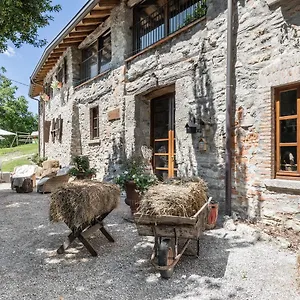Cascina Mirandola , Côme Italie